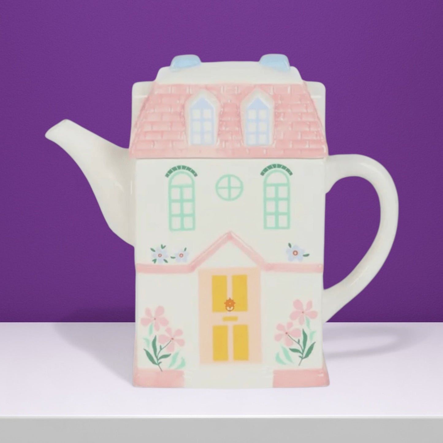 Cozy Cottage Teapot