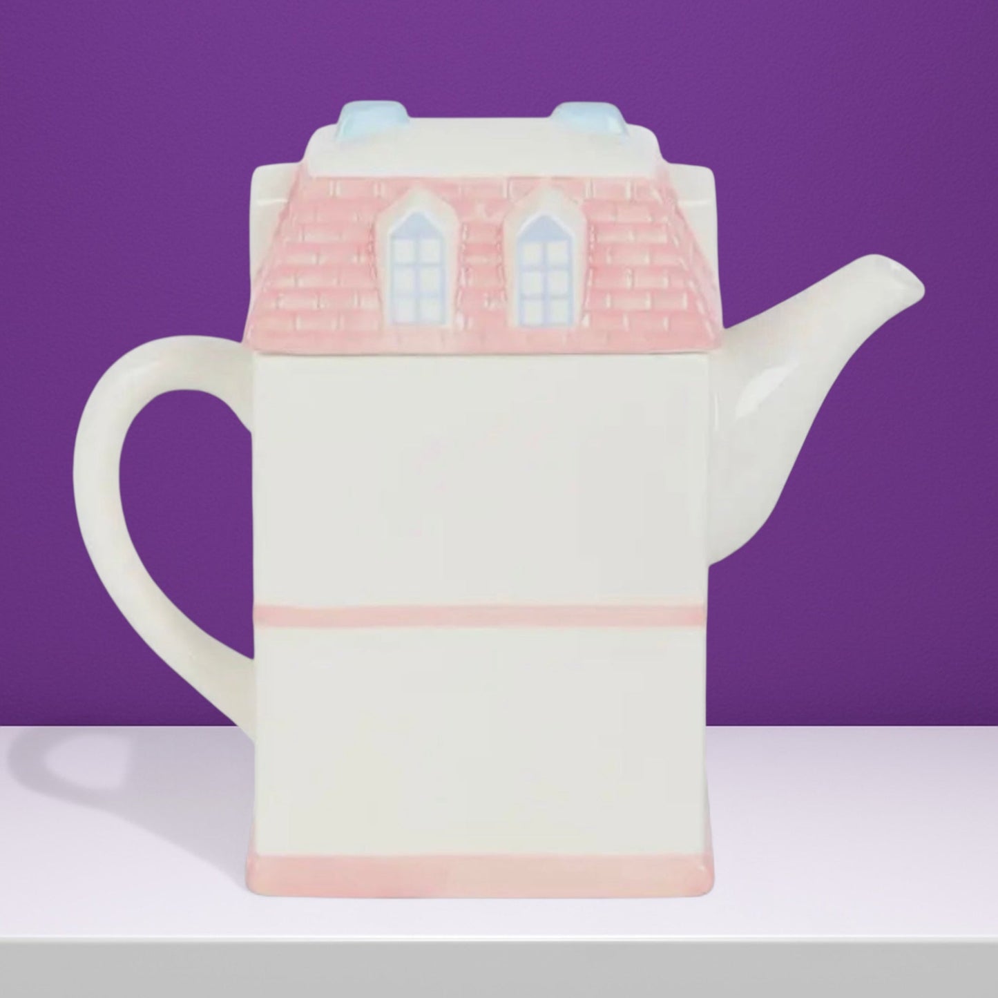 Cozy Cottage Teapot